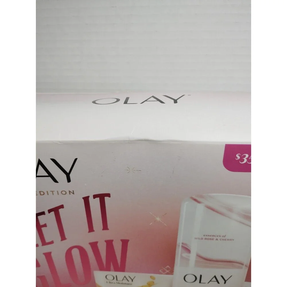 OLAY indulgent moisture